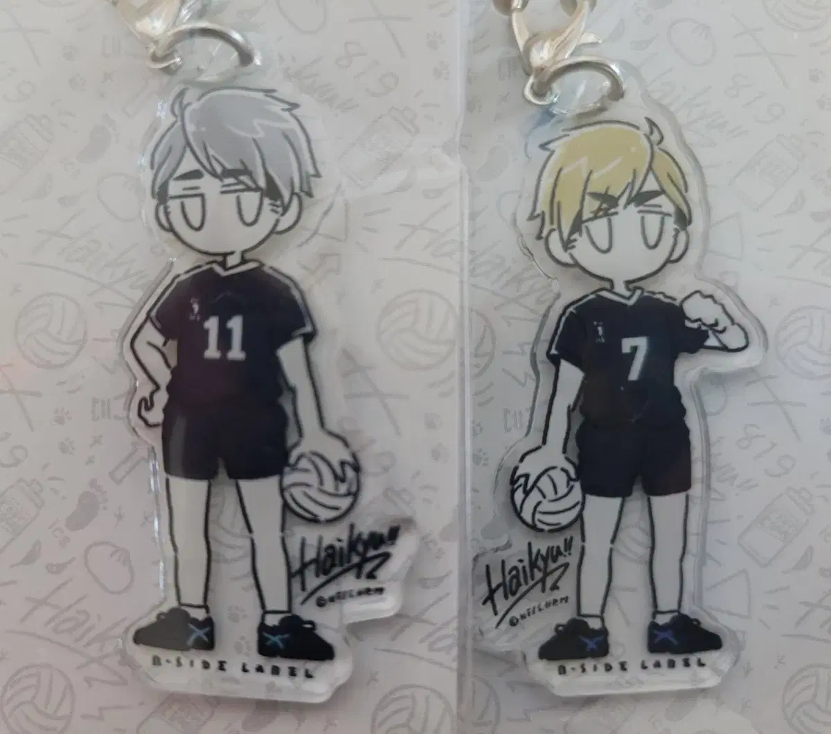 Haikyuu Biside Acrylic Charm keyring (Samu, Tsumu)