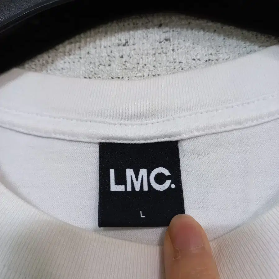 LMC 반팔티 (L)