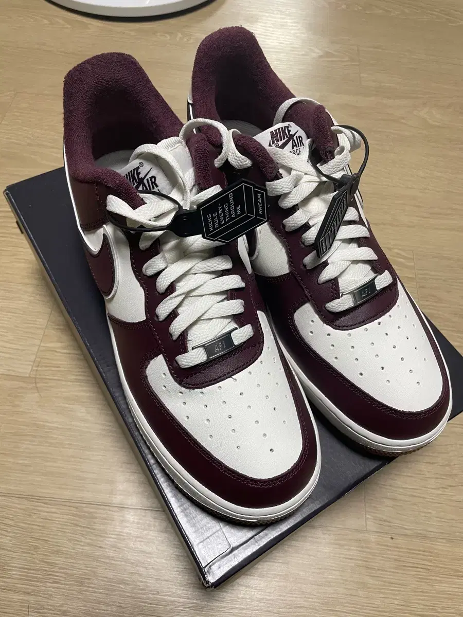 Air Force One Maroon Night