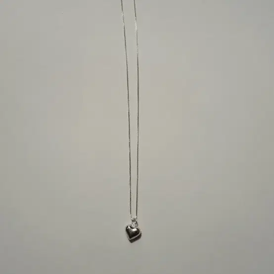 fotl 포틀 fat heart necklace