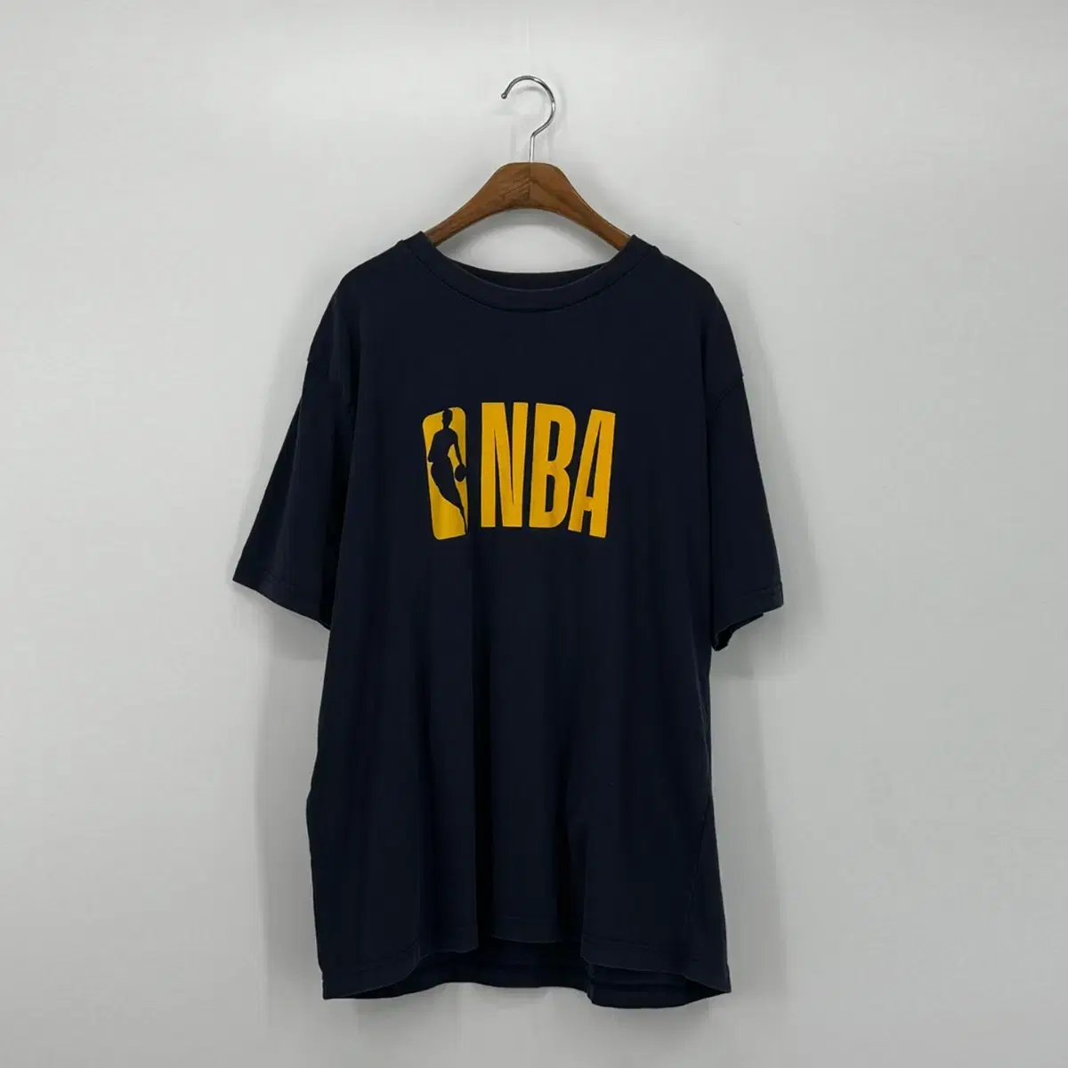 NBA Printed Short Sleeve T-Shirt (2XL size / NAVY)