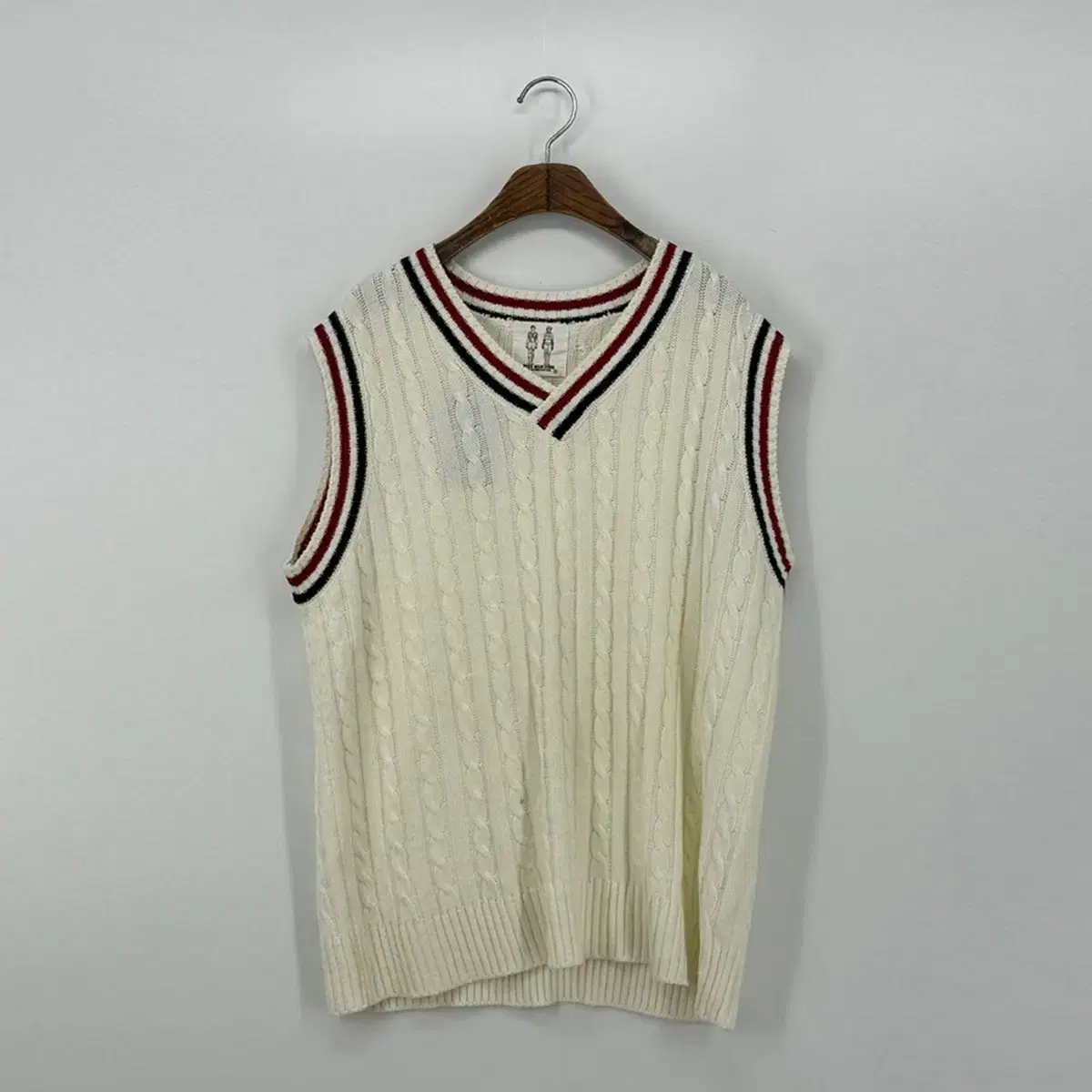 Colorblocked V-neck Knitted Vest Vest(F size/IVORY)