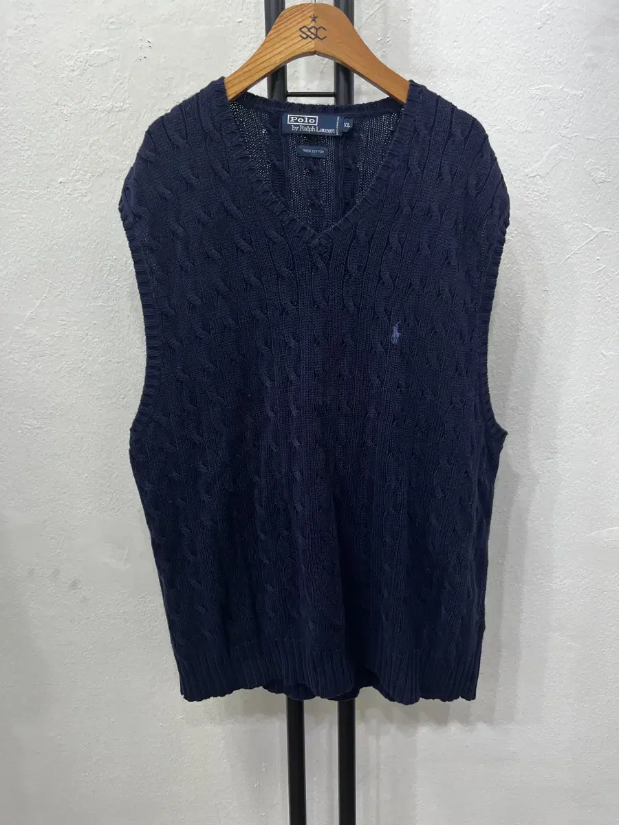 Genuine) Polo Ralph Lauren Knit Vest XL