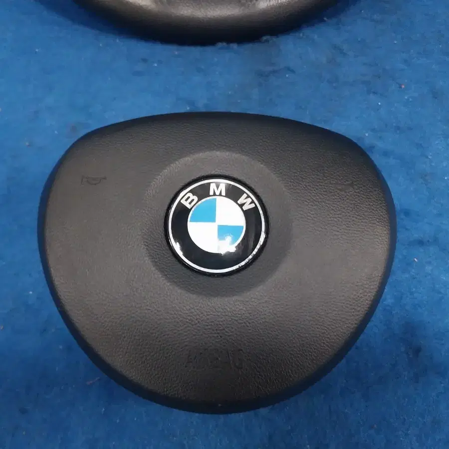 bmw e92 328xi 구페 핸들 판매합니다