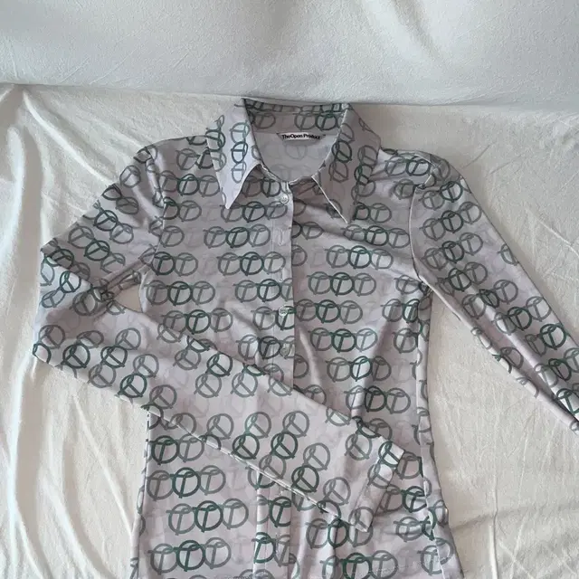 오픈와이와이 GRADATIONAL SYMBOL SHIRT, GREEN