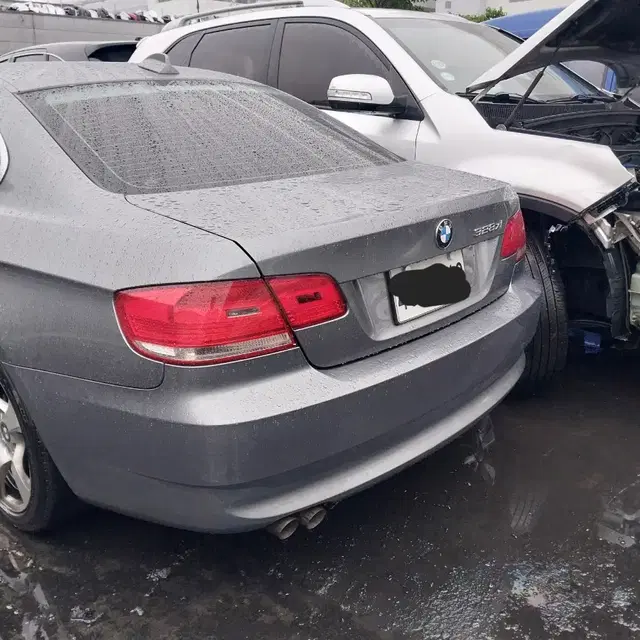 bmw e92 328xi  차량 부품 판매합니다