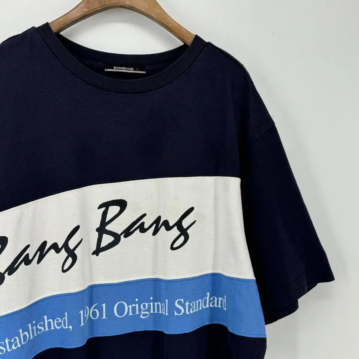 뱅뱅 프린팅 반팔 티셔츠 (105 size / NAVY)