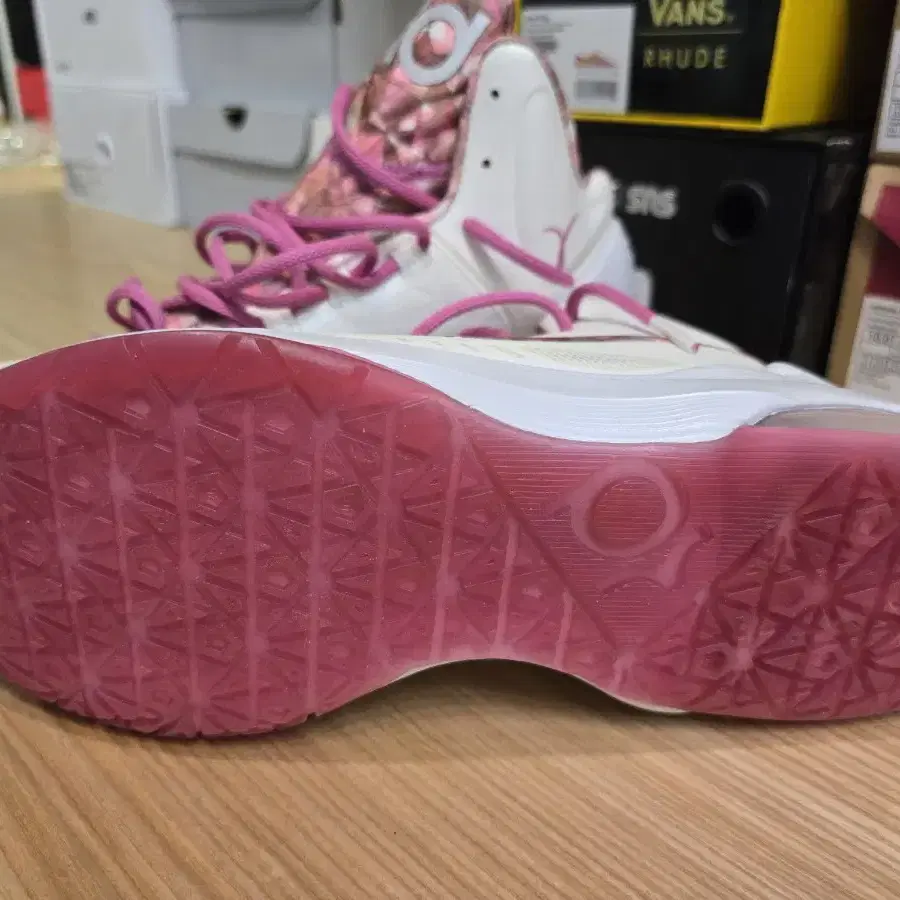 나이키 KD 5 aunt pearl 275