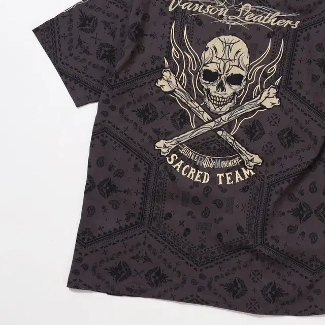 vanson Paisley Pattern T-shirt