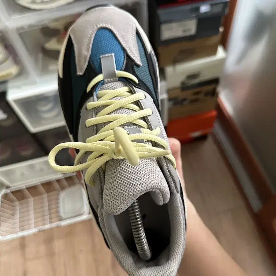 Adidas Yeezy Boost 700 2021/2022