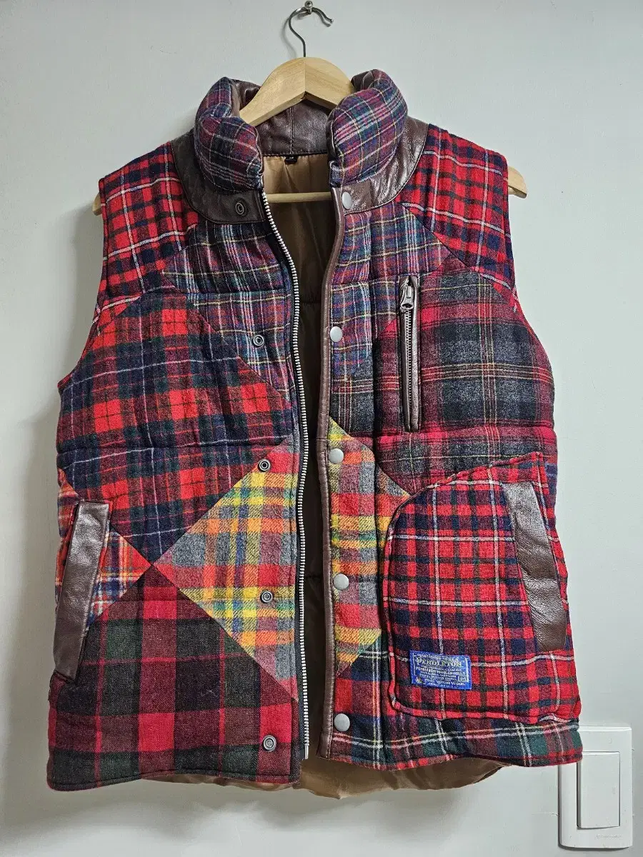 Pendleton Vest M