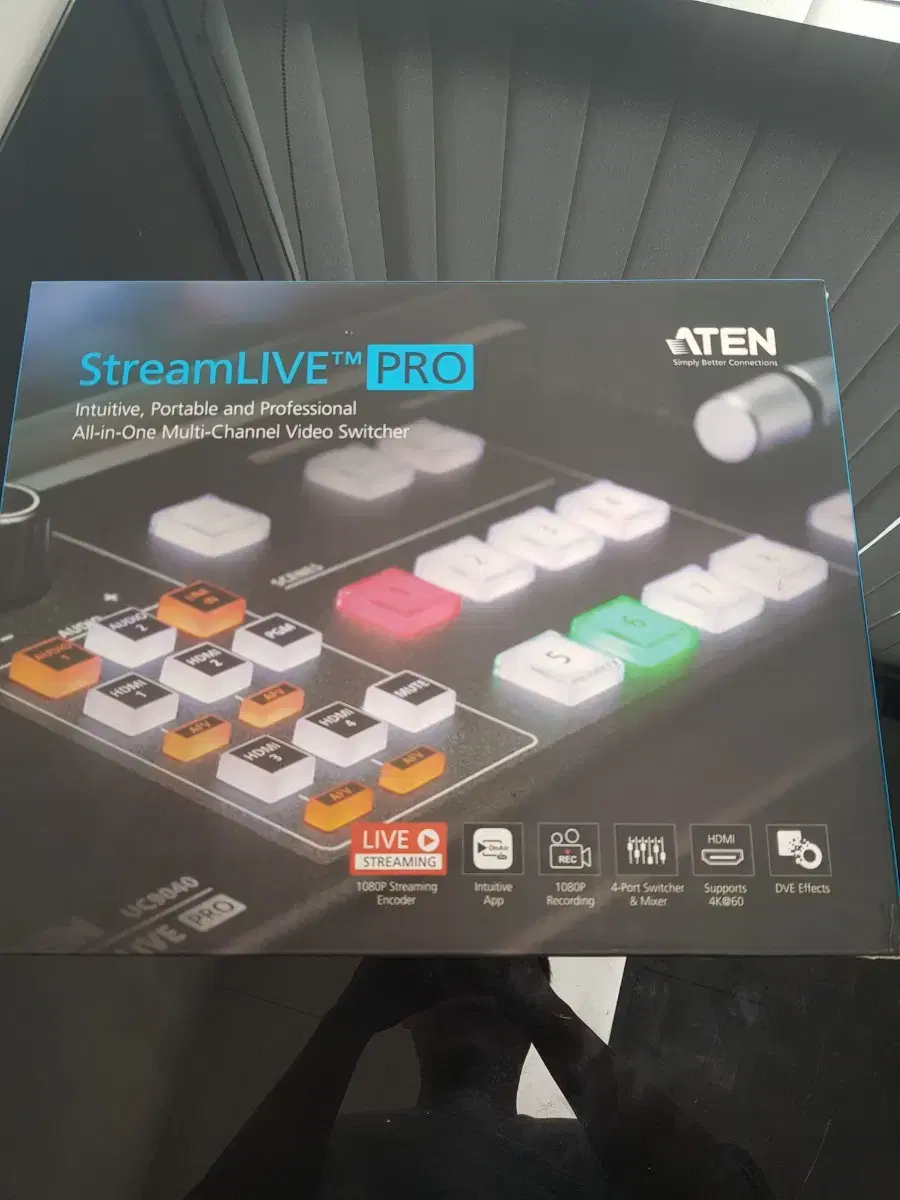 에이텐 Aten UC9040 streamLIVE PRO 올인원 AV 믹서