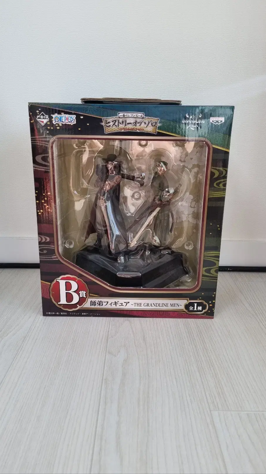 ONEPIECE Figures First Lottery B Prize Mihawk & Zoro