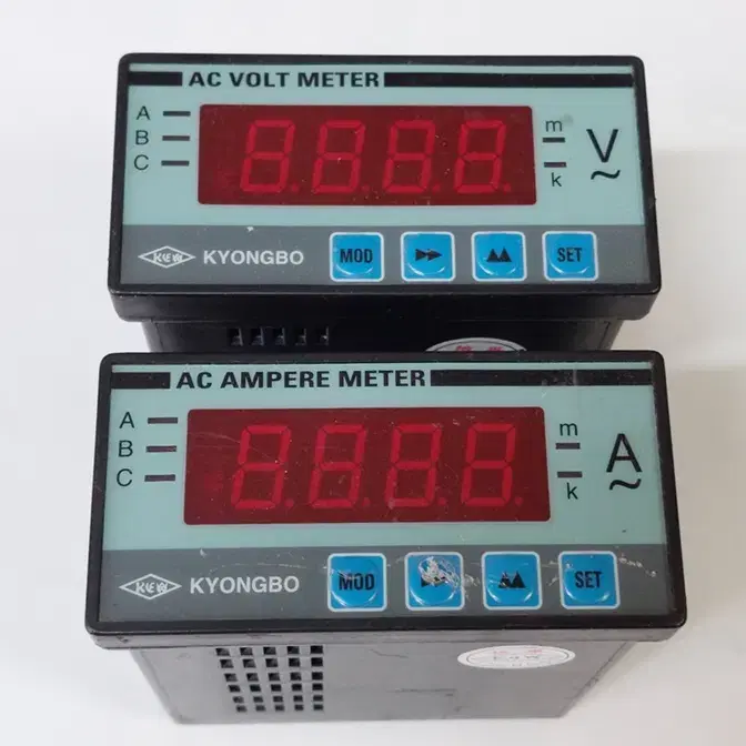 경보전자 DM1N-AV42 디지털 판넬메타 (재고2대)