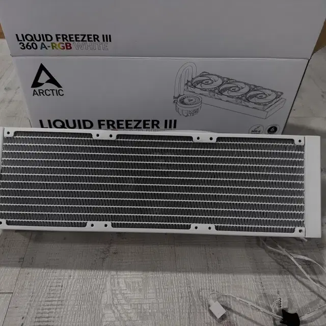 Arctic Liquid Freezer III Argb White360