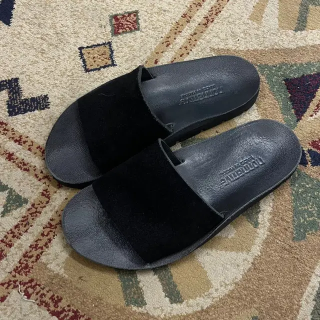 Nonnative x ISLANDSLIPPER 샌들