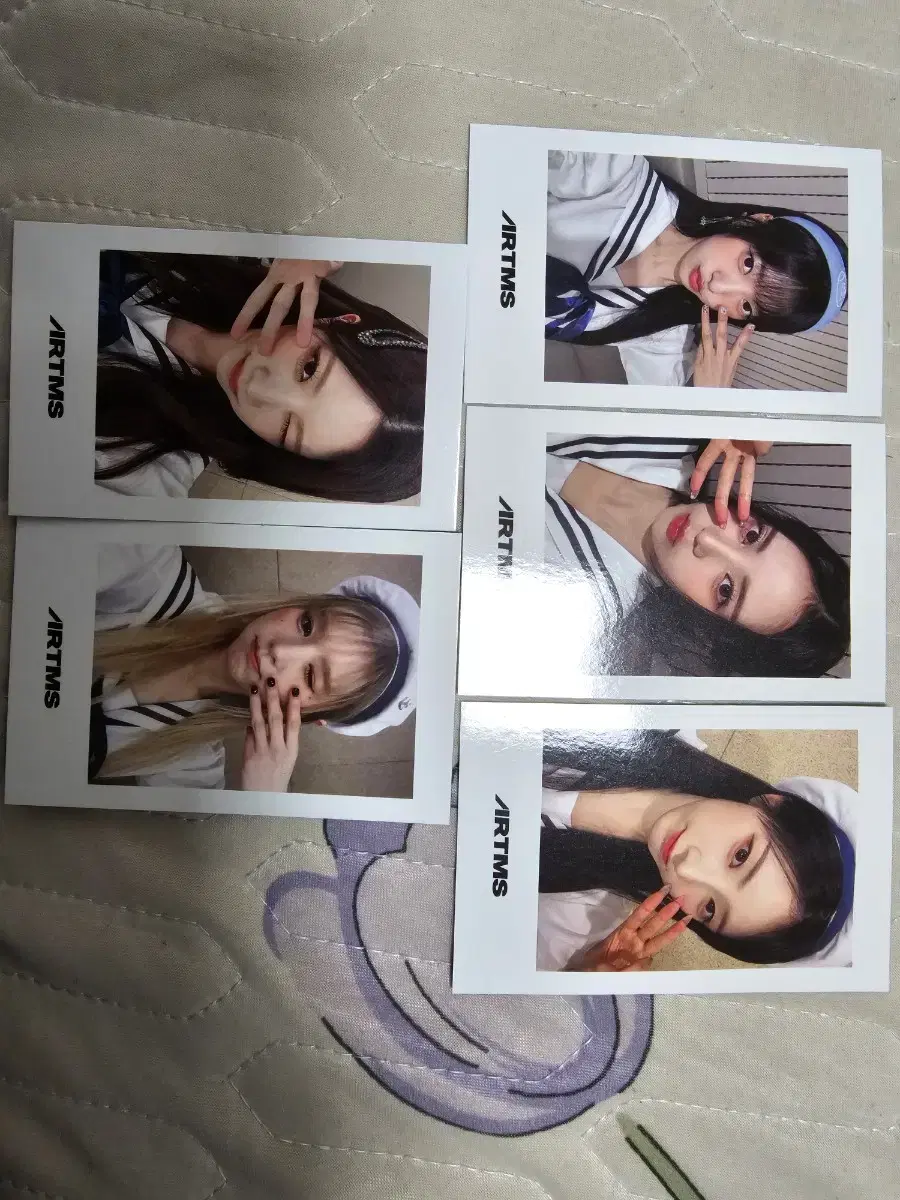 8/3 Artemis offline unreleased photocard (marine look)