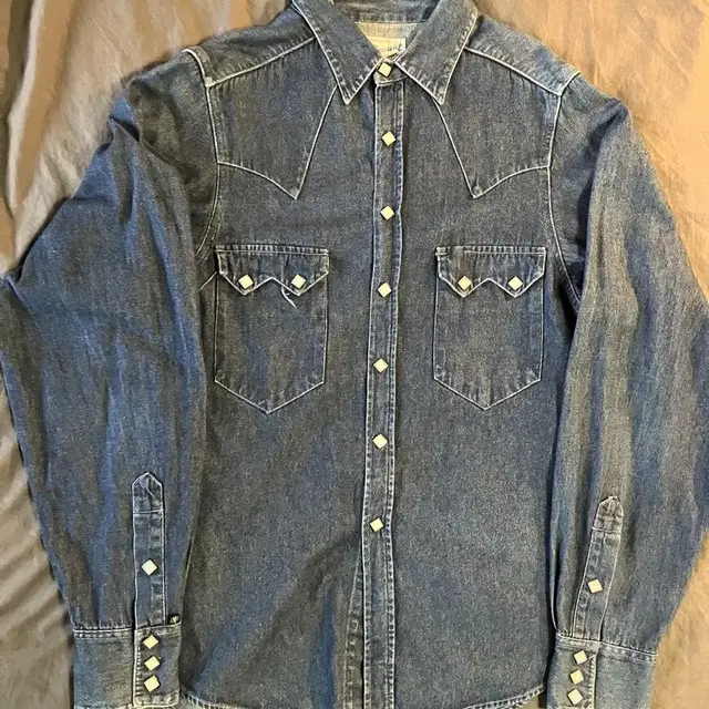 rock mountain western denim shirt