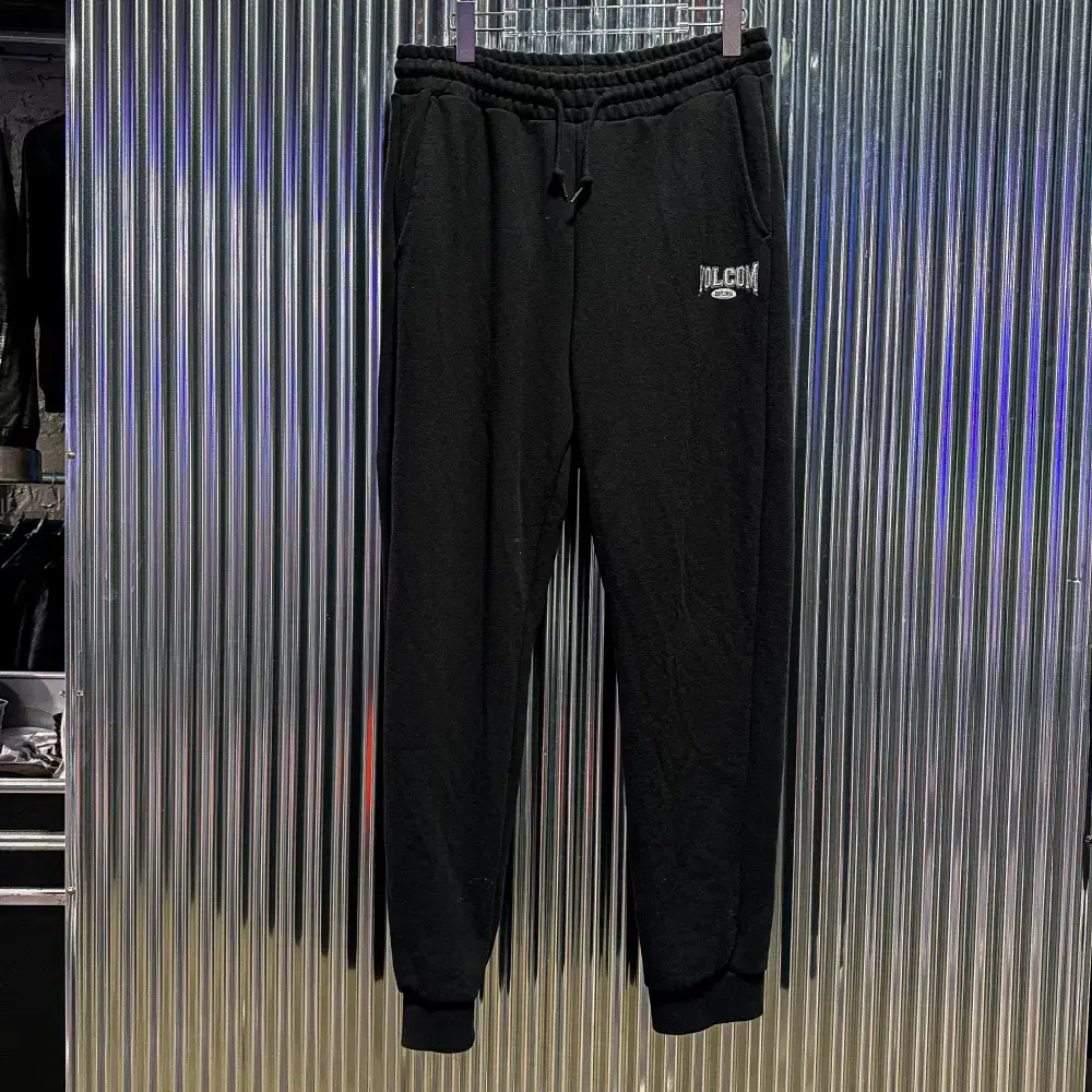 Volcom Sweatpants (Domestic 31) CB954