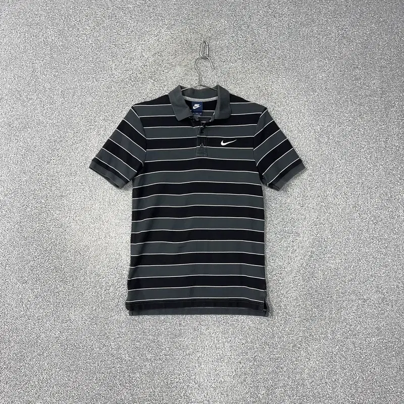 Nike Striped Short Sleeve Karati M