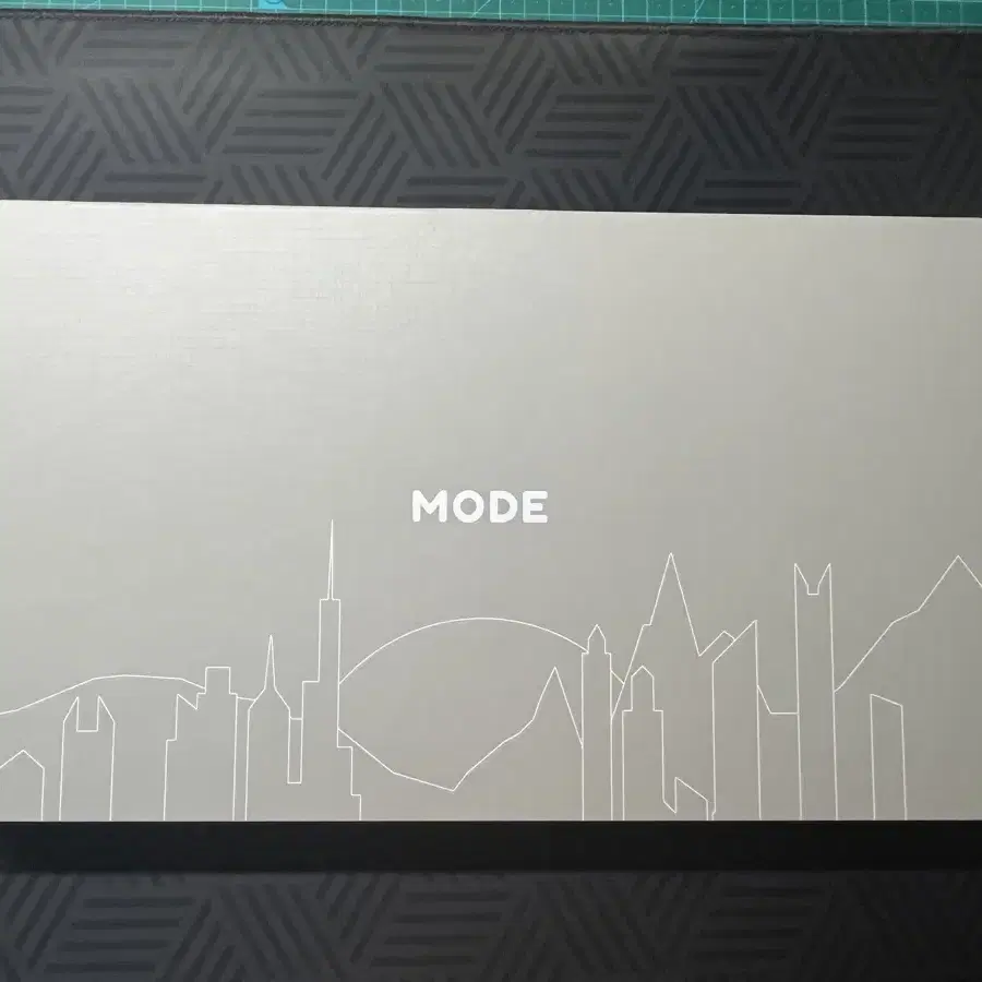 Mode tomorrow keycaps