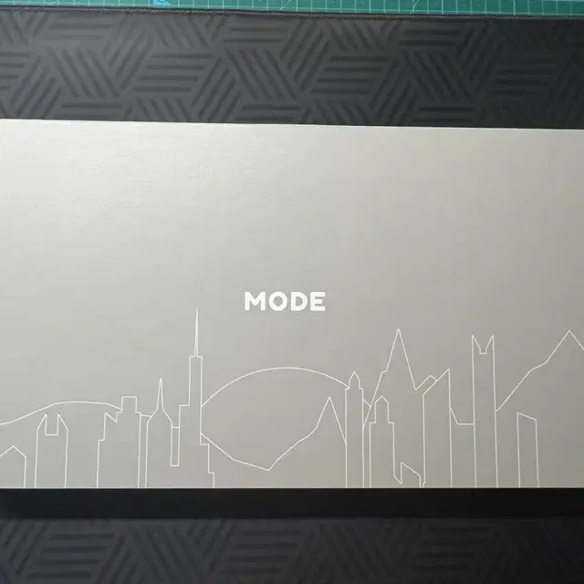 Mode tomorrow keycaps