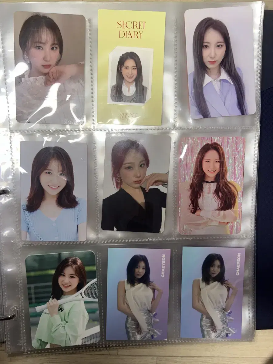 Lee Chaeyeon Official Photo Card Sells