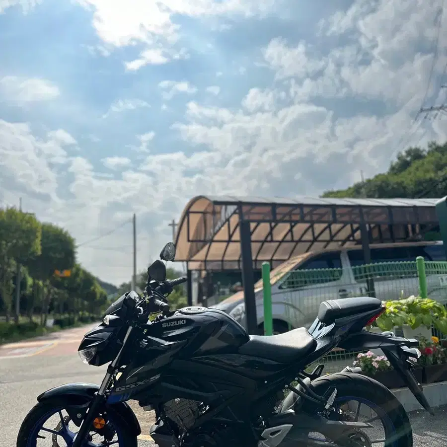 스즈키 gsxs125cc 오토바이 스쿠터