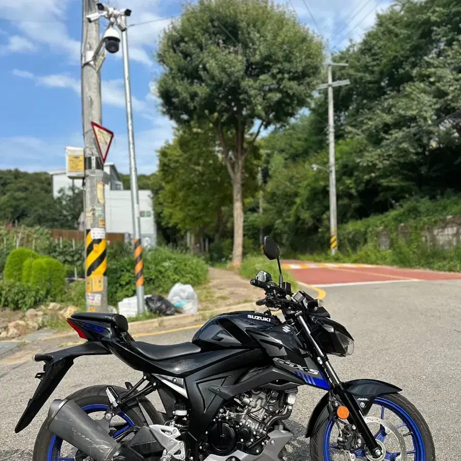 스즈키 gsxs125cc 오토바이 스쿠터