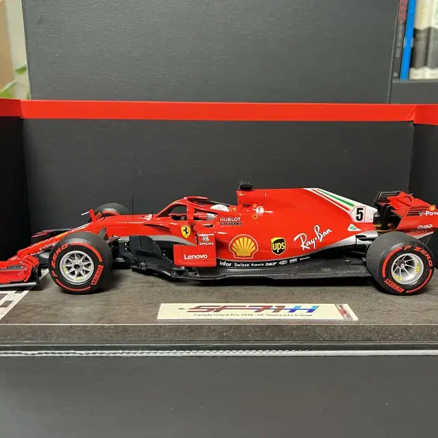 BBR Ferrari F1 2018 SF71H 1:18 다이캐스트