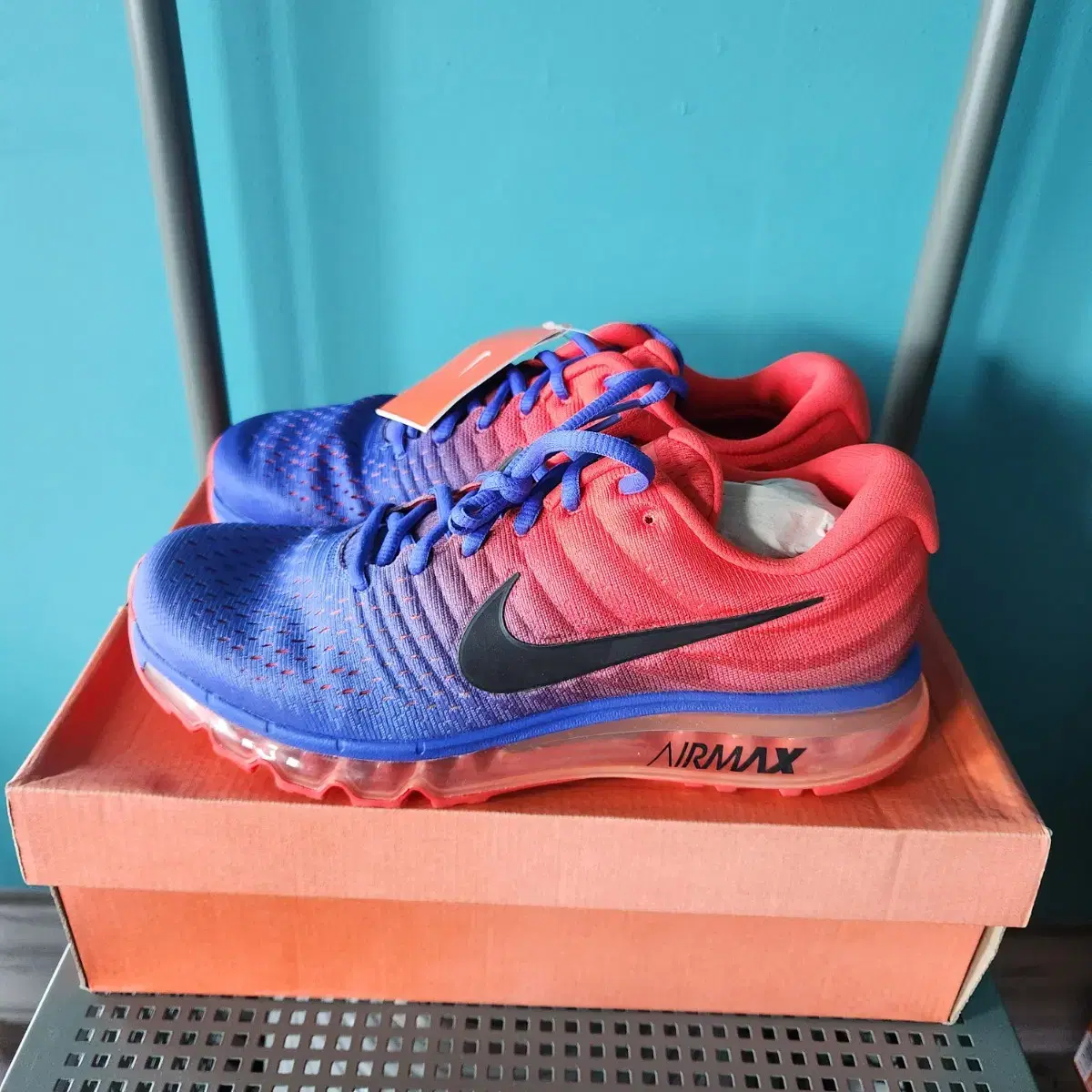 Breakthrough price[new product] Nike Air Max 2017 Blue Red (Size 280)