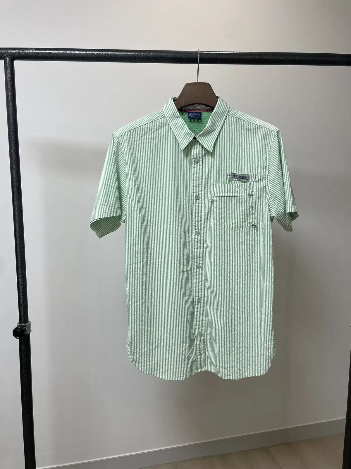 (XL) Columbia PFG Green Seersucker Short Sleeve Shirt