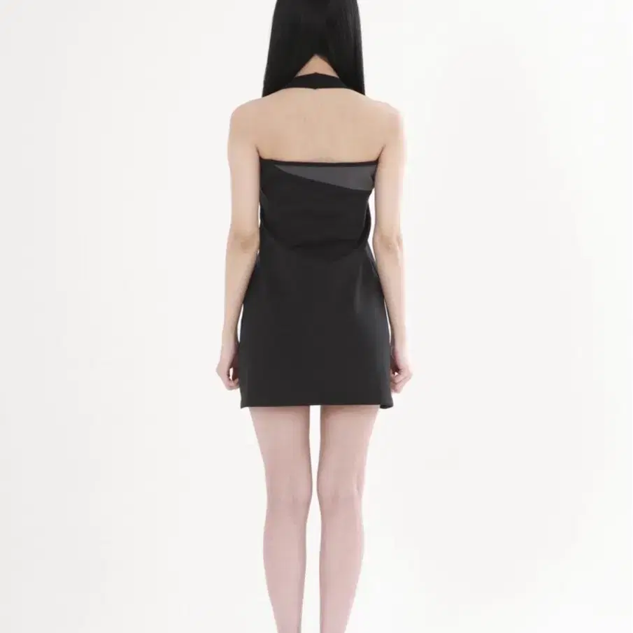 wsc archive Line halter dress 001