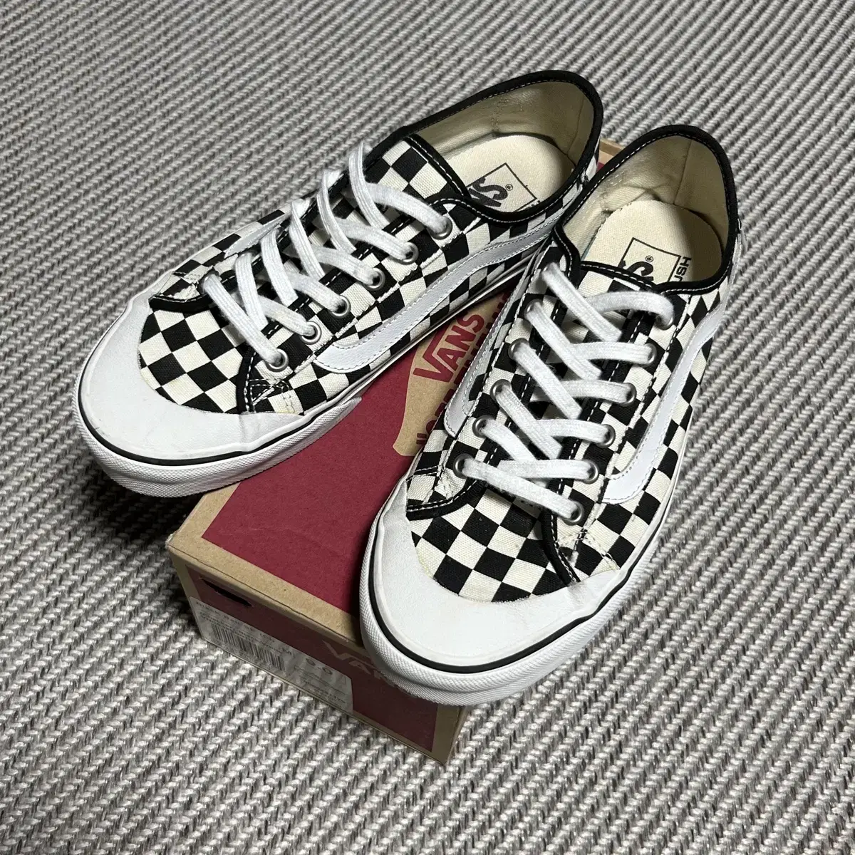 [ 270mm ] Vans 반스 체커보드 블랙볼 스니커즈