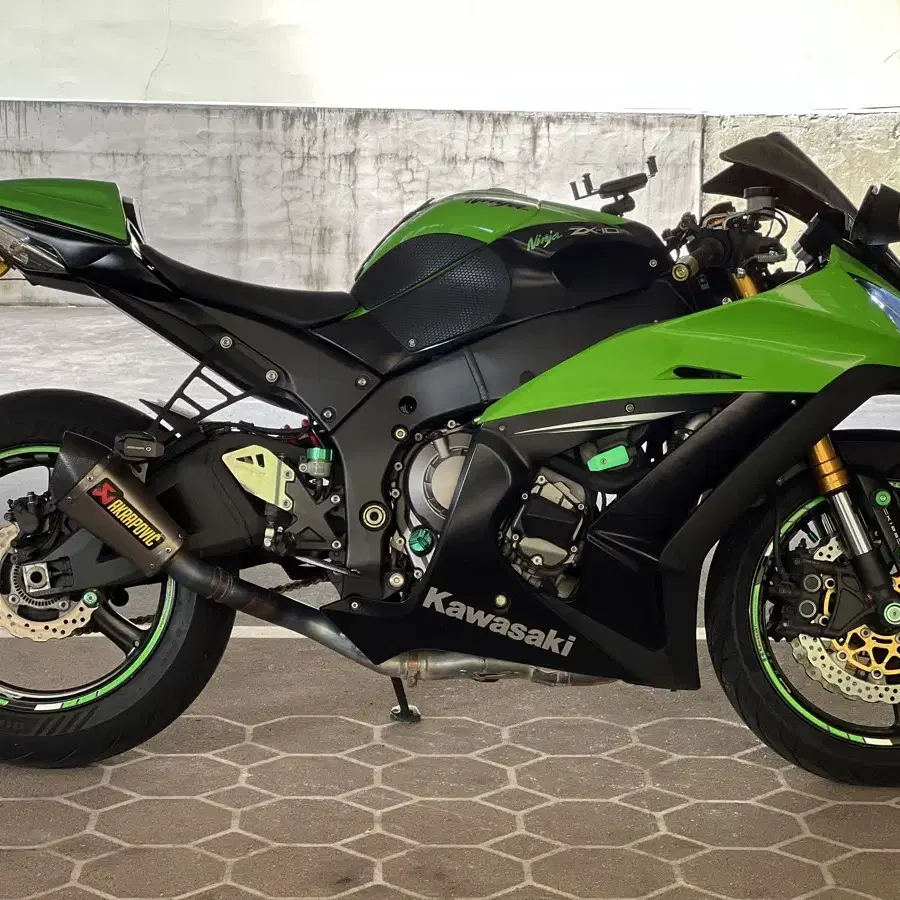 2014년식 풀배기 zx10r 판매 가와사키 닌자10r