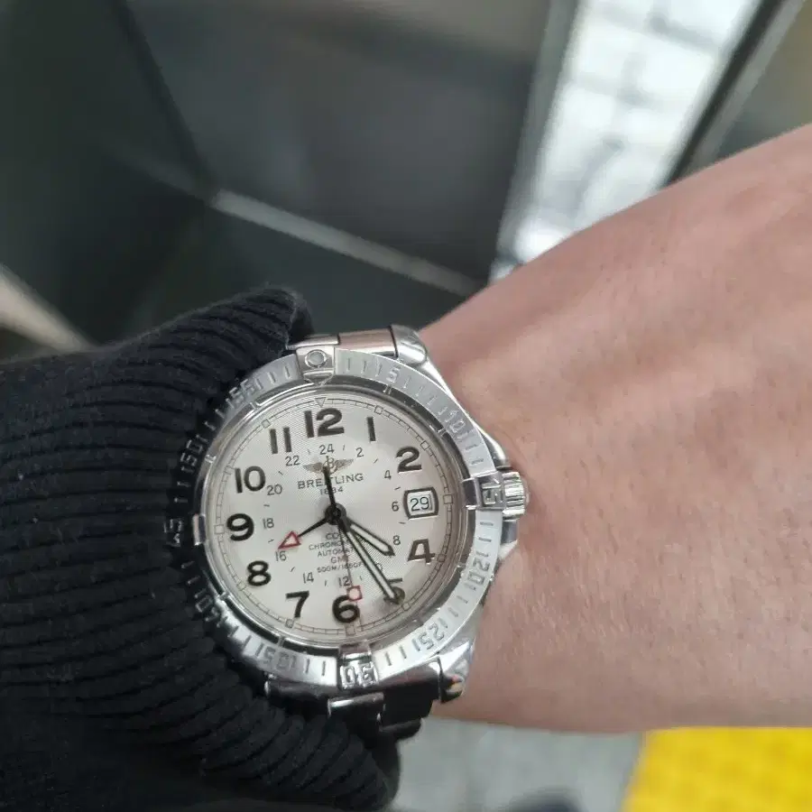 브라이틀링 구형 콜트gmt 41mm a32350 샴페인판 오토매틱