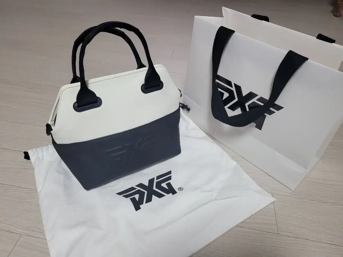 PXG 여성 핸디백,필드핸디백,가방 판매 신품급