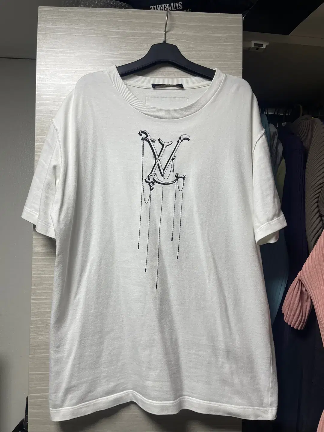 [M] Louis Vuitton Pendant Embroidered LV Embroidered Short Sleeve T-shirt