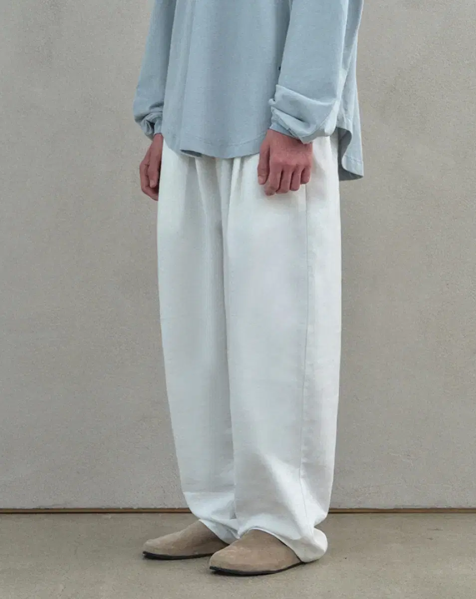 Rafferty Store Linen Pants