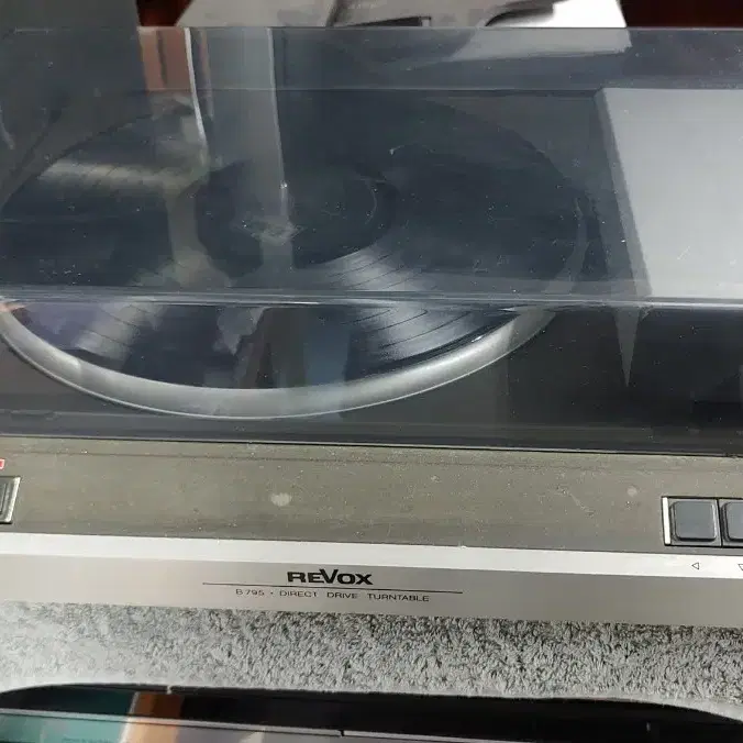 REVOX B795 다이렉트 드라이브 턴테이블