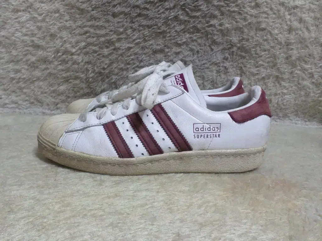 LlewLuxury 265 Adidas Superstar 80s White Maroon Sneakers Used Shoes