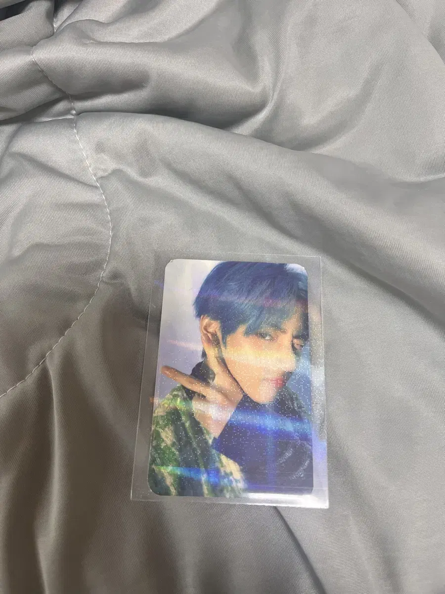 Small poem v photocard