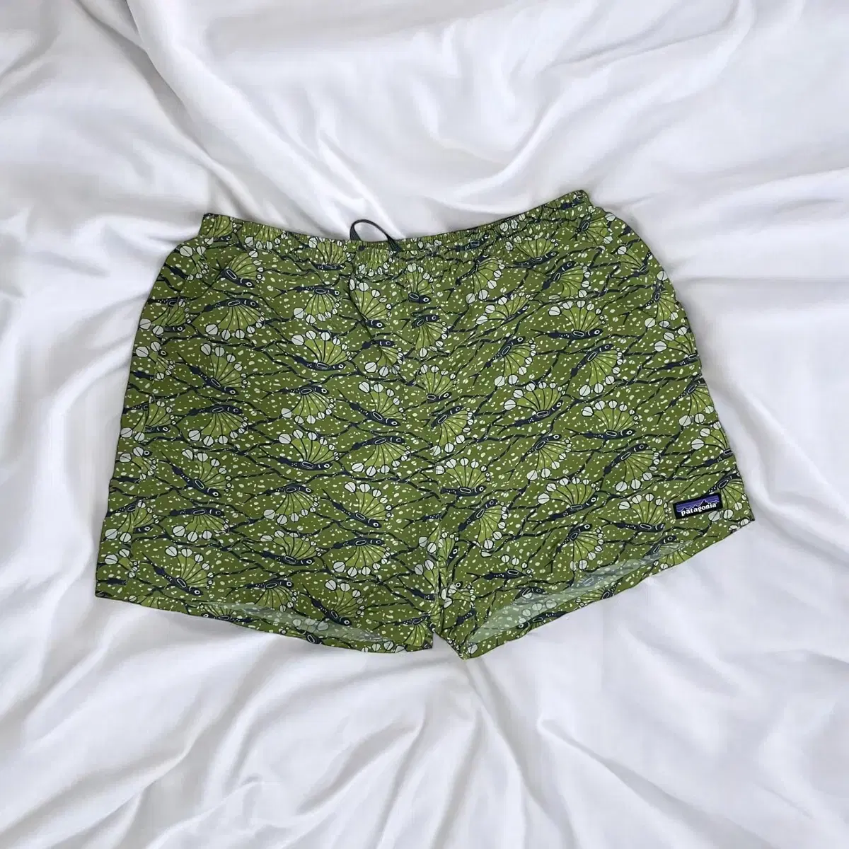 Patagonia Flying Fish Green Baggies