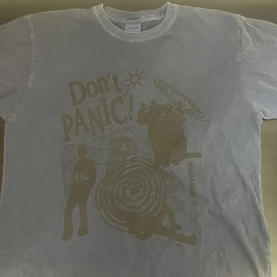 마하그리드 DONT PANIC PIGMENT TEE NAVY 반팔티