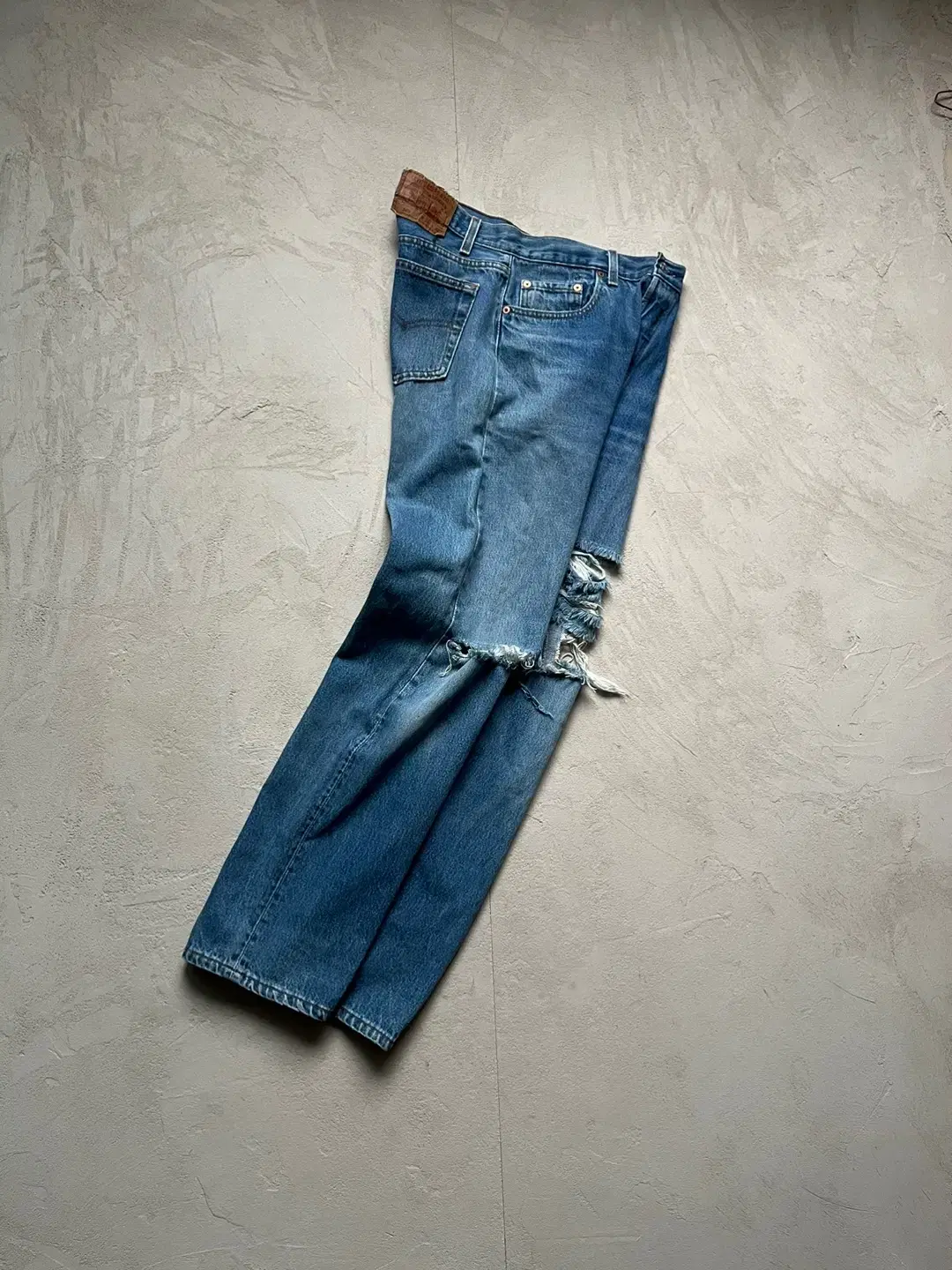 33.5) 90's USA made Levi's 501 pants