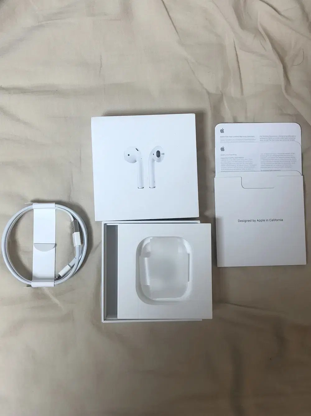 AirPods 2 Complete