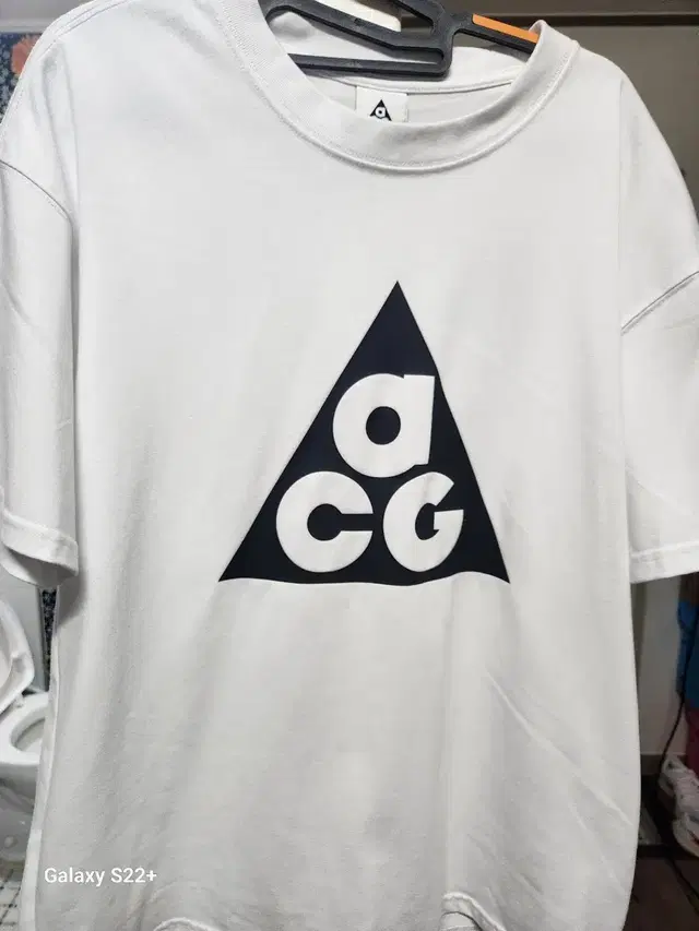 나이키 acg 반팔티