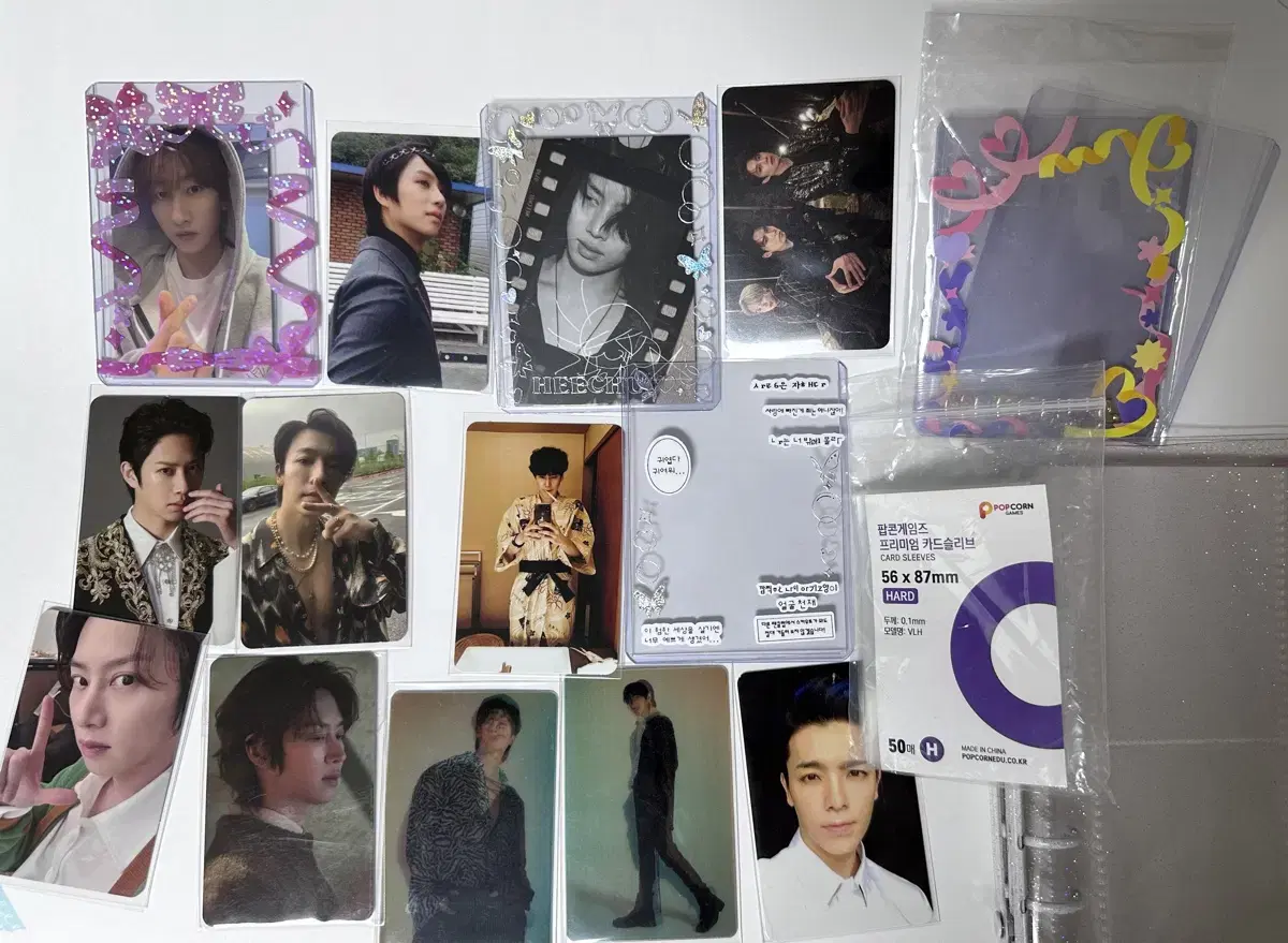 Super junior photocard + binder, sleeve, etc. (poster at direct sales!!)