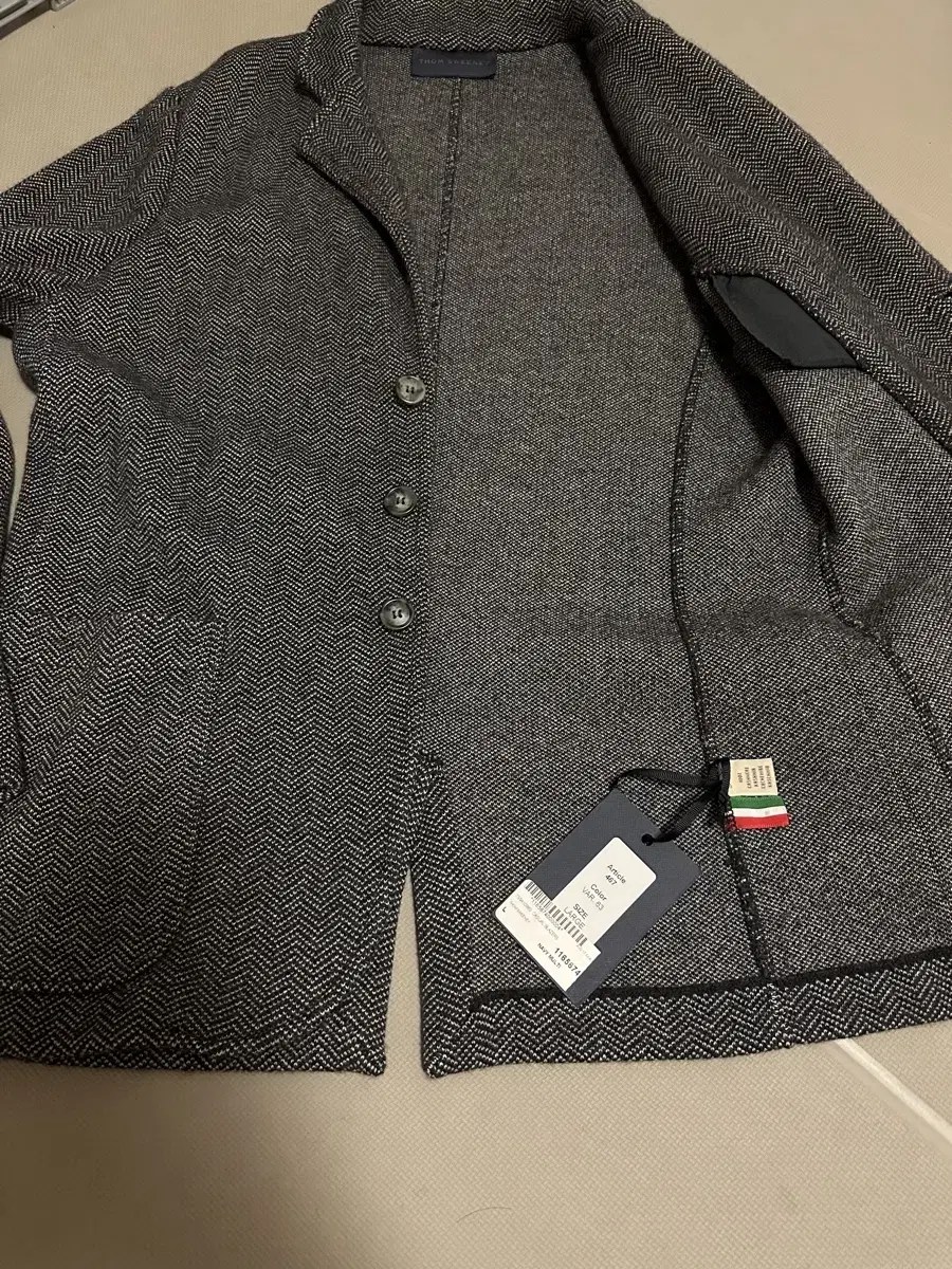 THOM SWEENEY 100% cashmere jacket