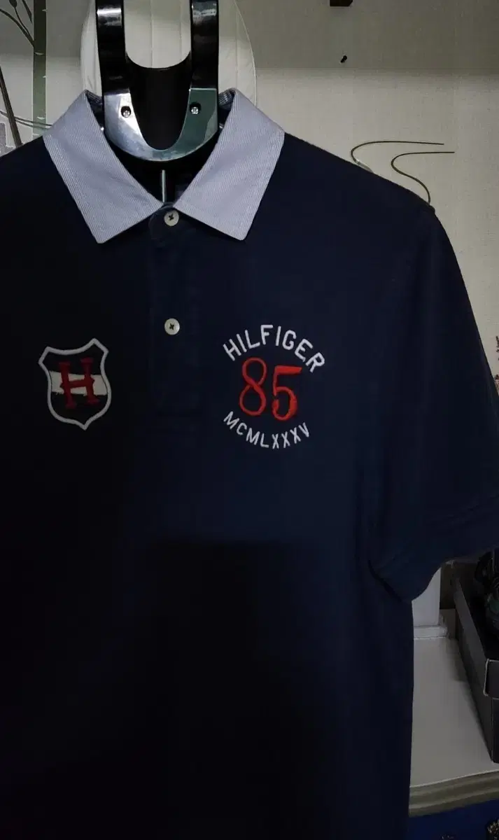 Tommy Hilfiger(M105K100)Karati